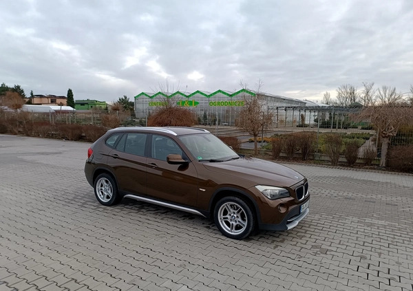 BMW X1 cena 39900 przebieg: 193700, rok produkcji 2010 z Siewierz małe 154